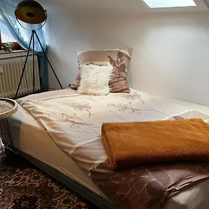 gemutliches-apartment-fur-messe-job-kurzurlaub-im.topcolognehotels.com/